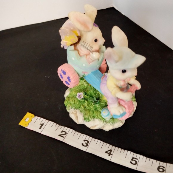 Ceramic Easter Bunnies on a moving tricycle Made in‎ China unmarked - Picture 9 of 12